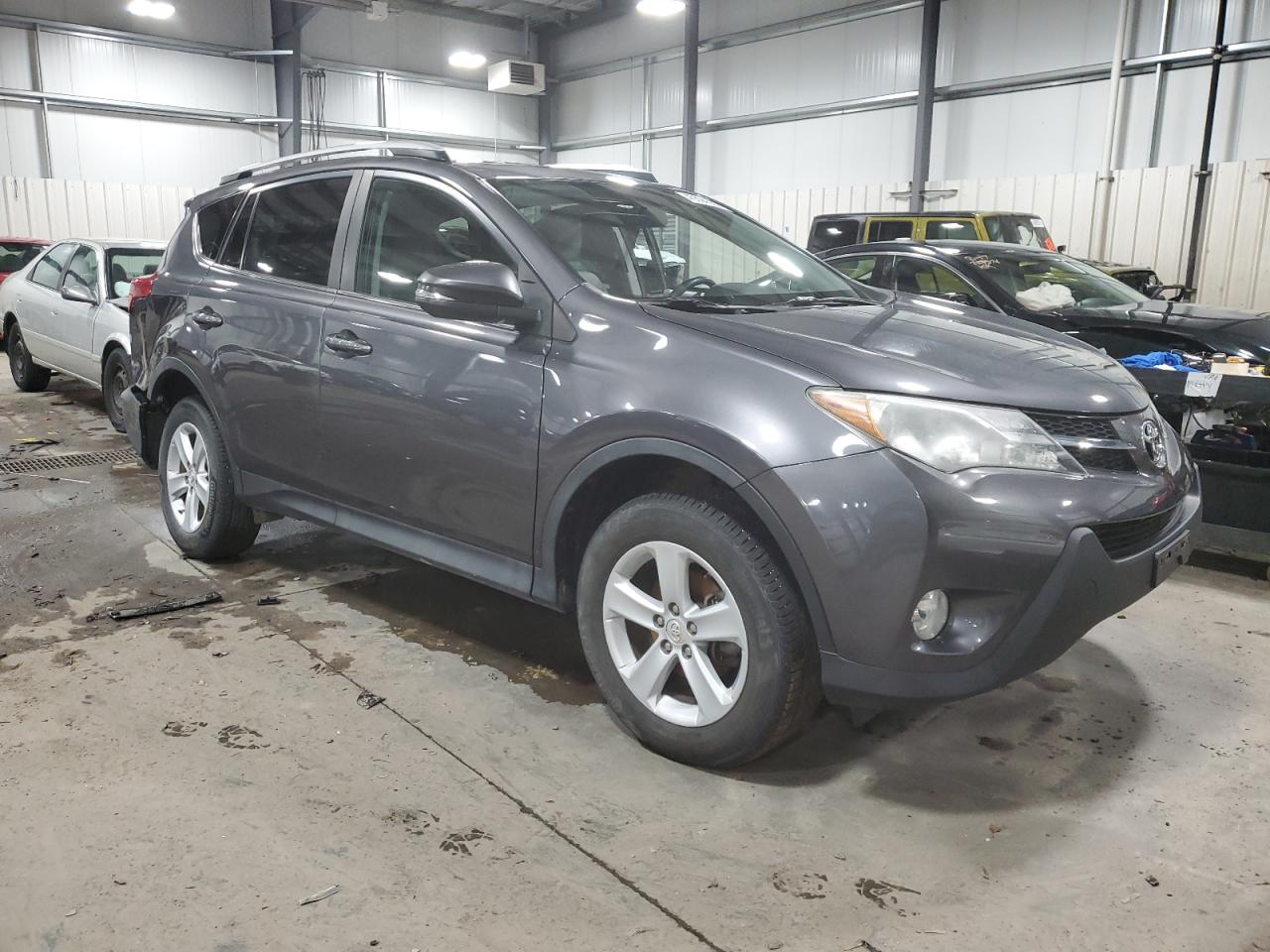 2013 Toyota RAV 4 - Image 4
