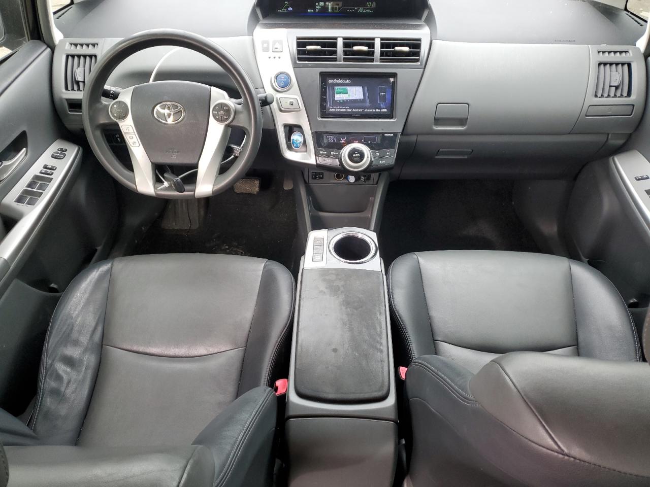 2012 Toyota Prius - Image 8