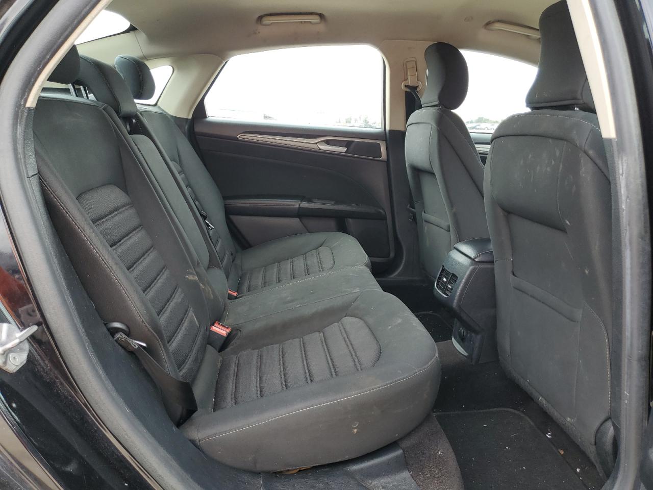 2019 Ford Fusion - Image 10