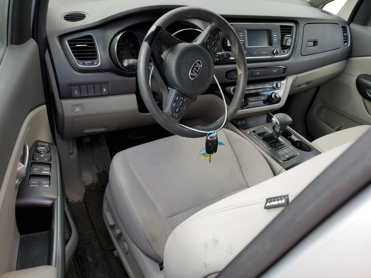2018 Kia Sedona - Image 8