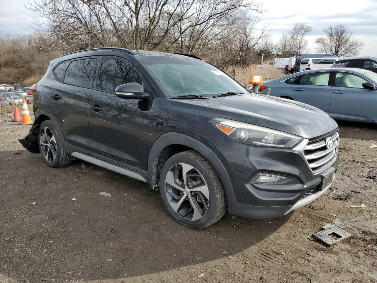 2017 Hyundai Tucson - Image 4