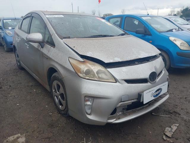 2014 TOYOTA PRIUS HYBR