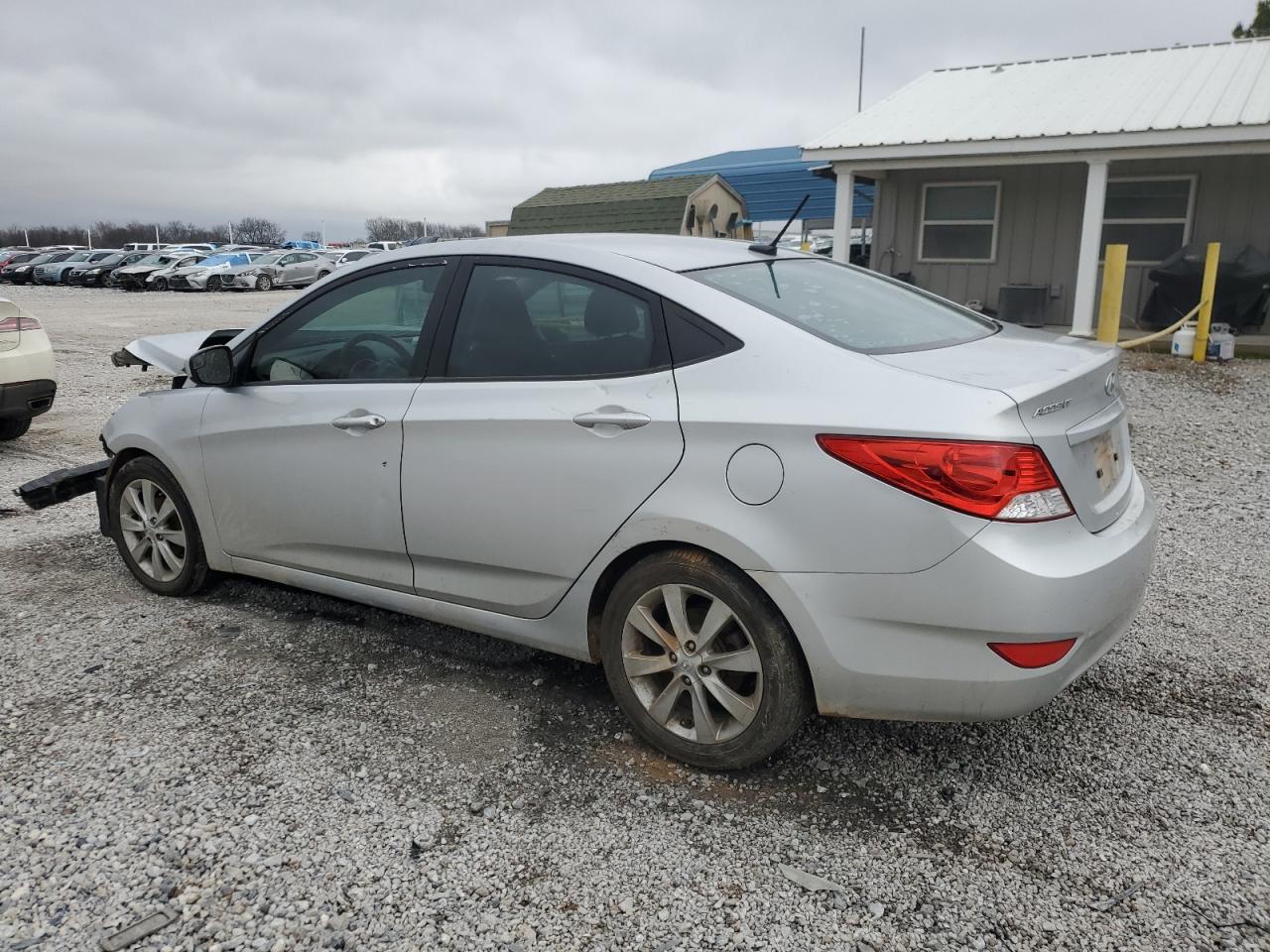 2014 Hyundai Accent - Image 2