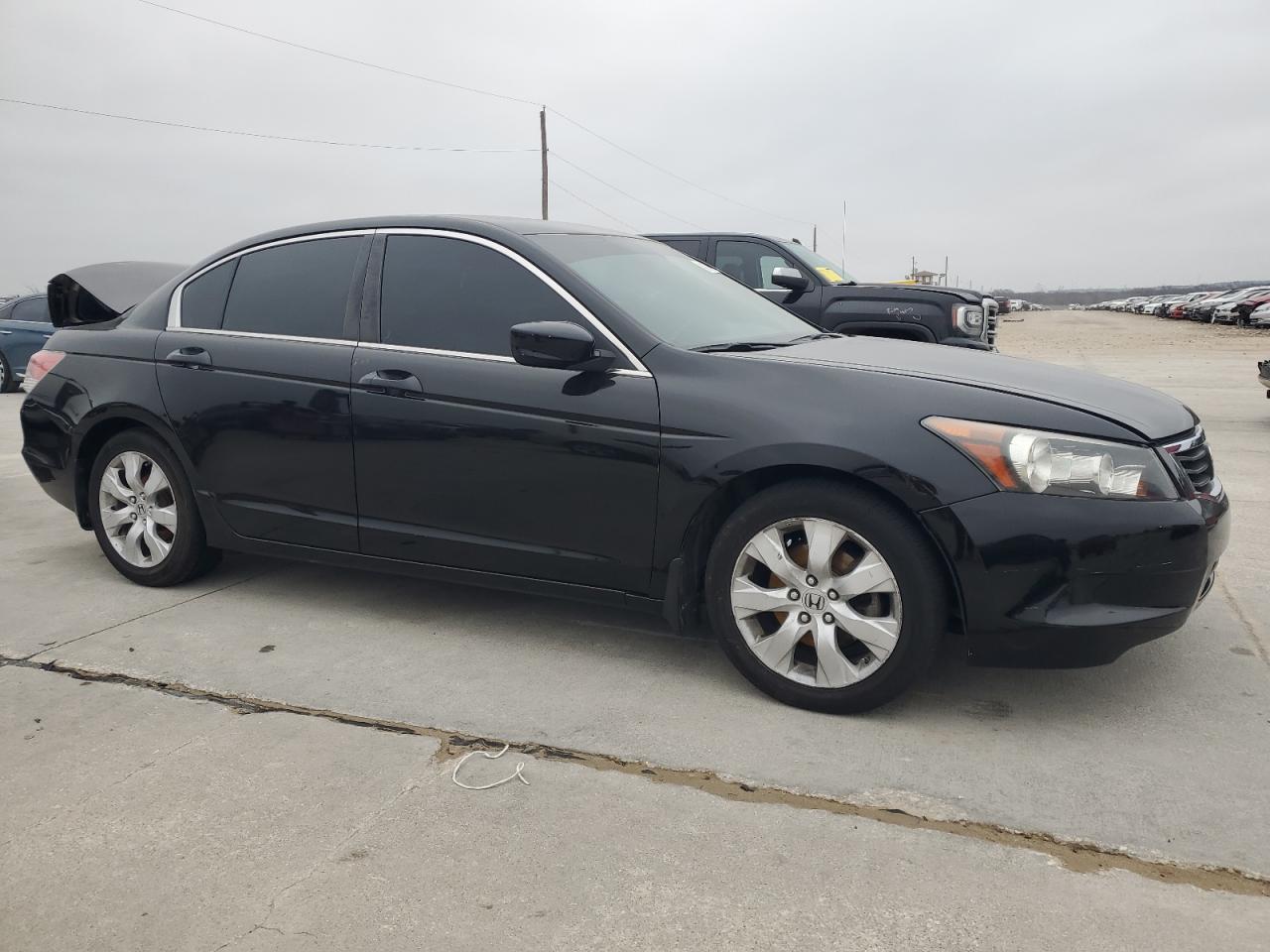 2010 Honda Accord - Image 4