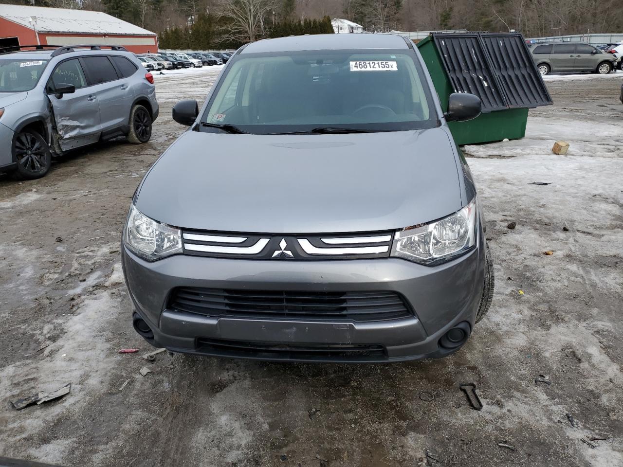 2014 Mitsubishi Outlander - Image 5