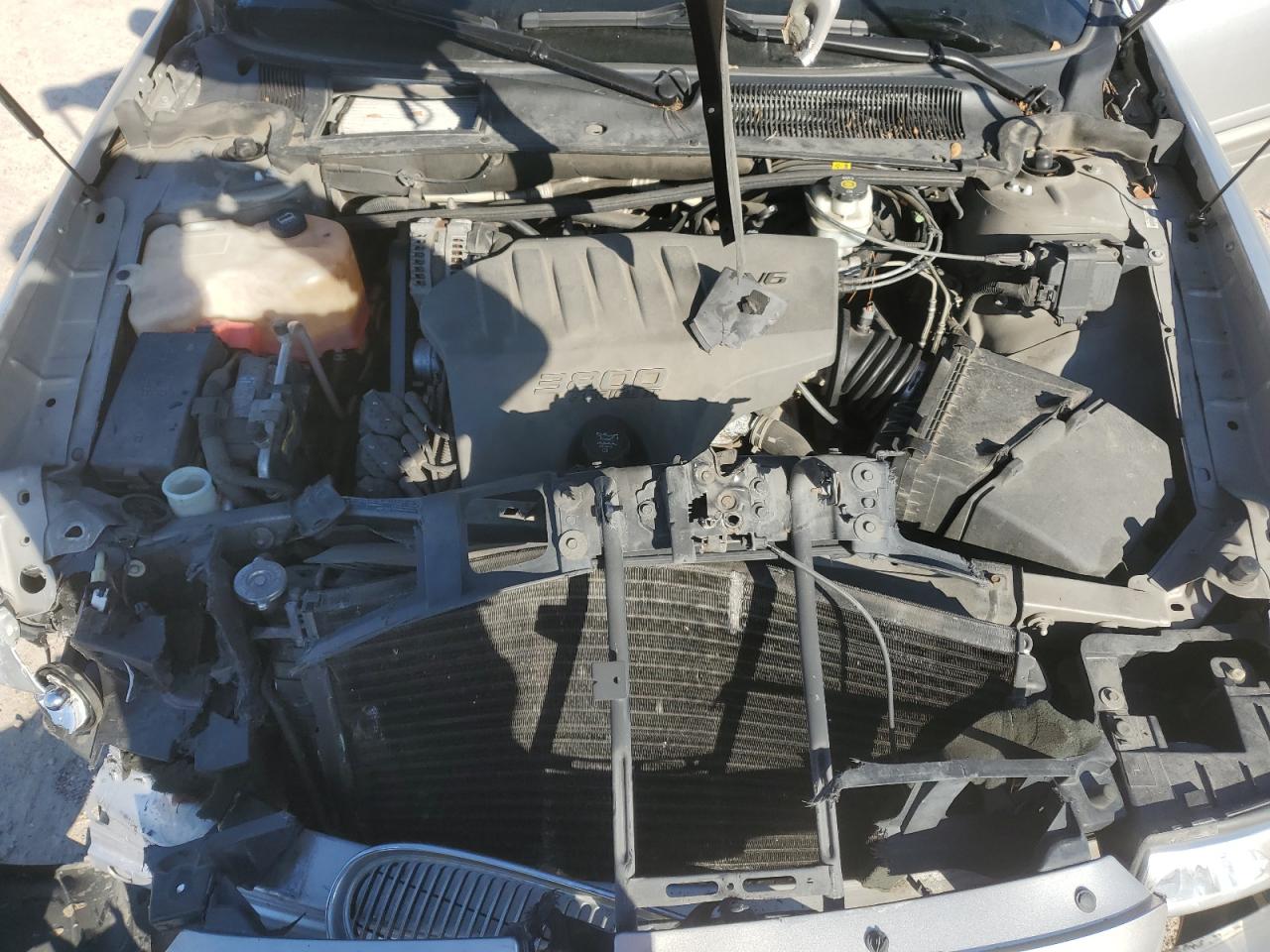2005 Buick LeSabre - Image 11