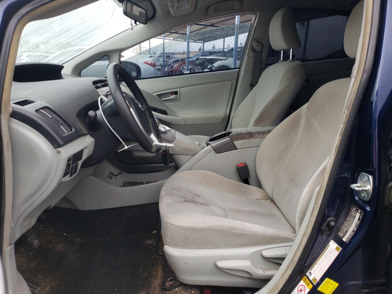 2015 Toyota Prius - Image 7