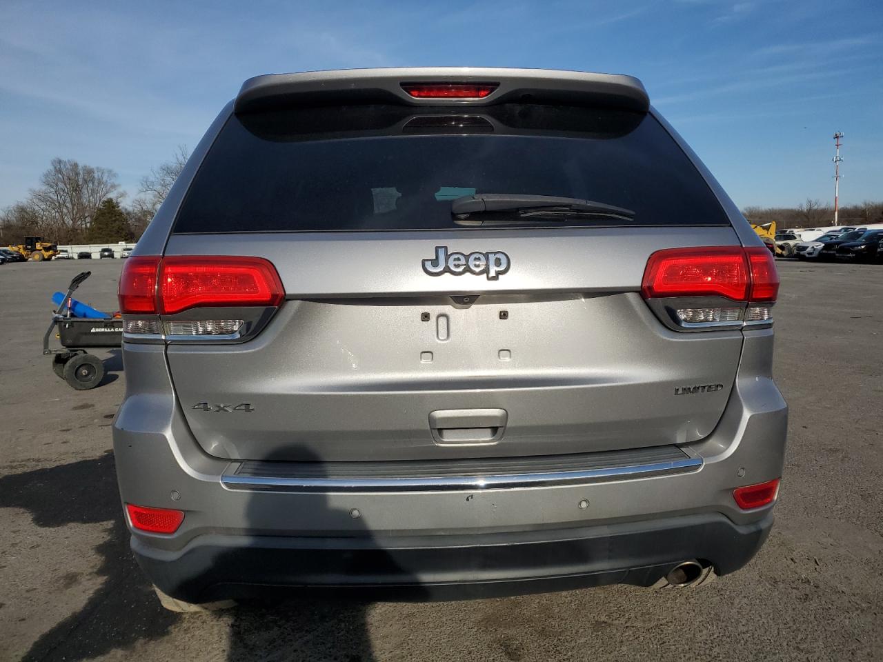 2015 Jeep Grand Cherokee - Image 6