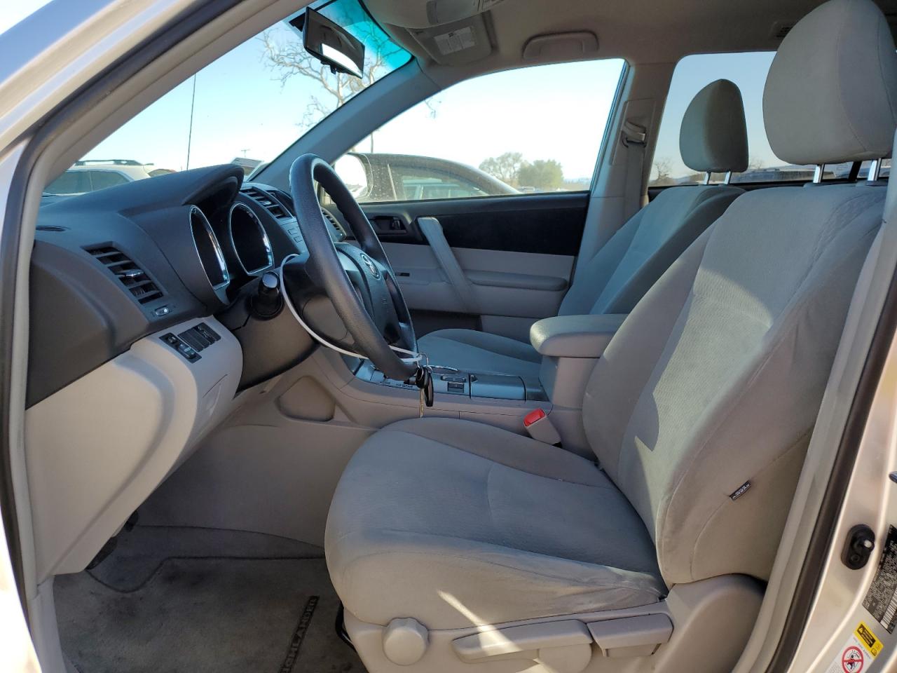 2010 Toyota Highlander - Image 7