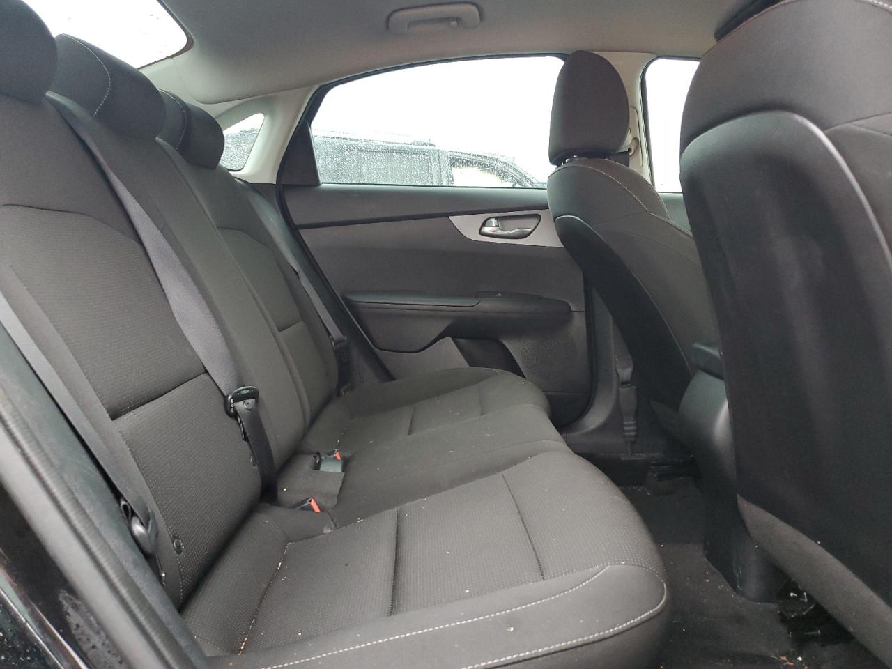 2021 Kia Forte - Image 11