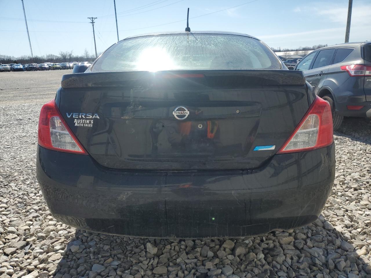 2014 Nissan Versa - Image 6