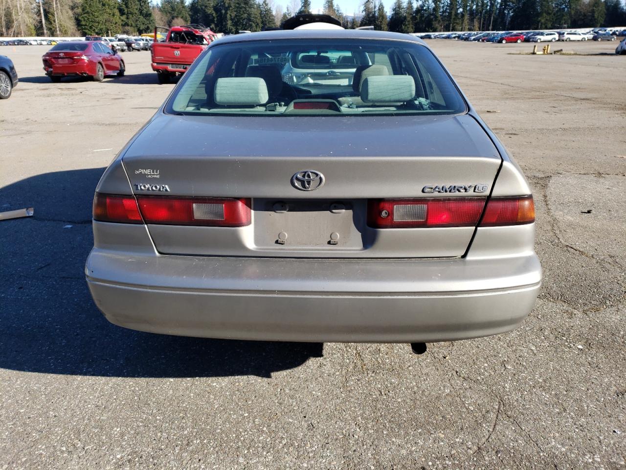 1999 Toyota Camry - Image 6