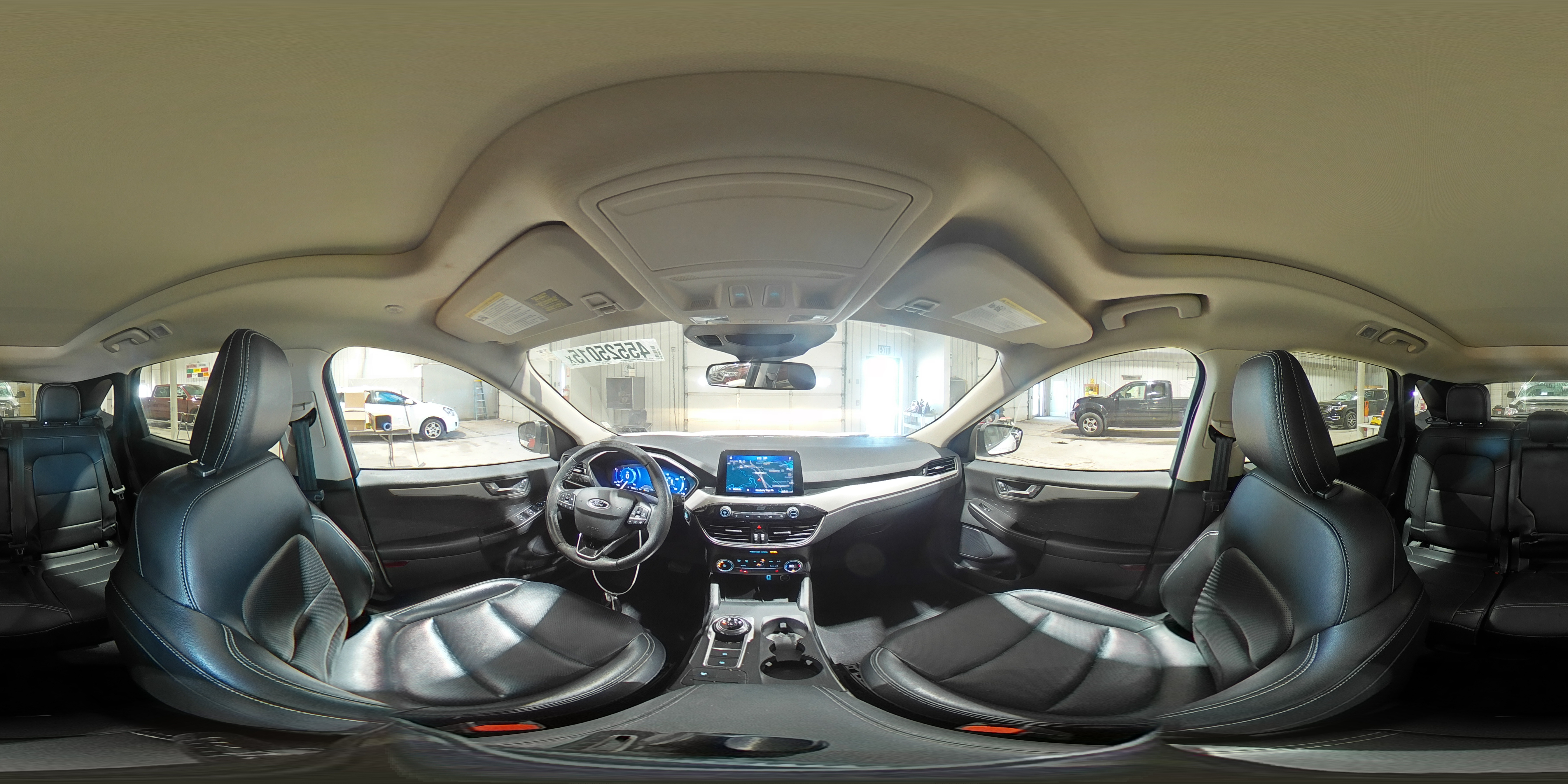 2020 Ford Escape - Image 15