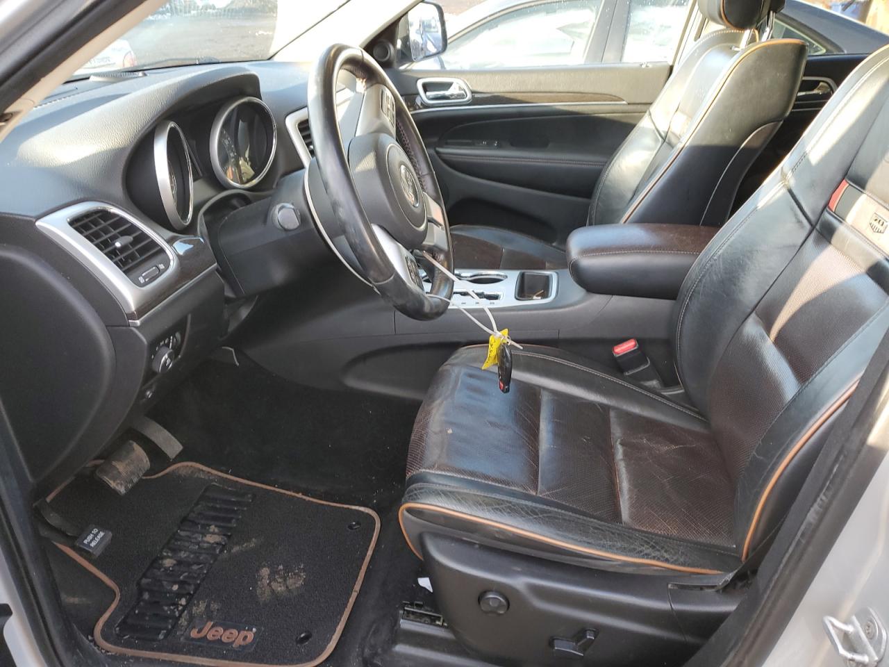 2011 Jeep Grand Cherokee - Image 7