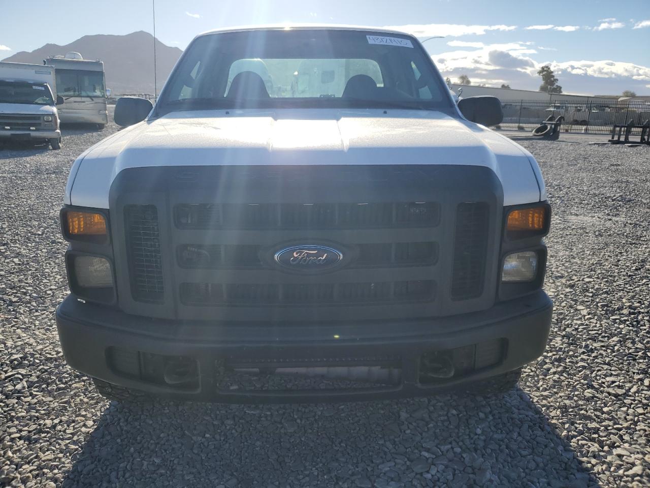 2008 Ford F350 - Image 5