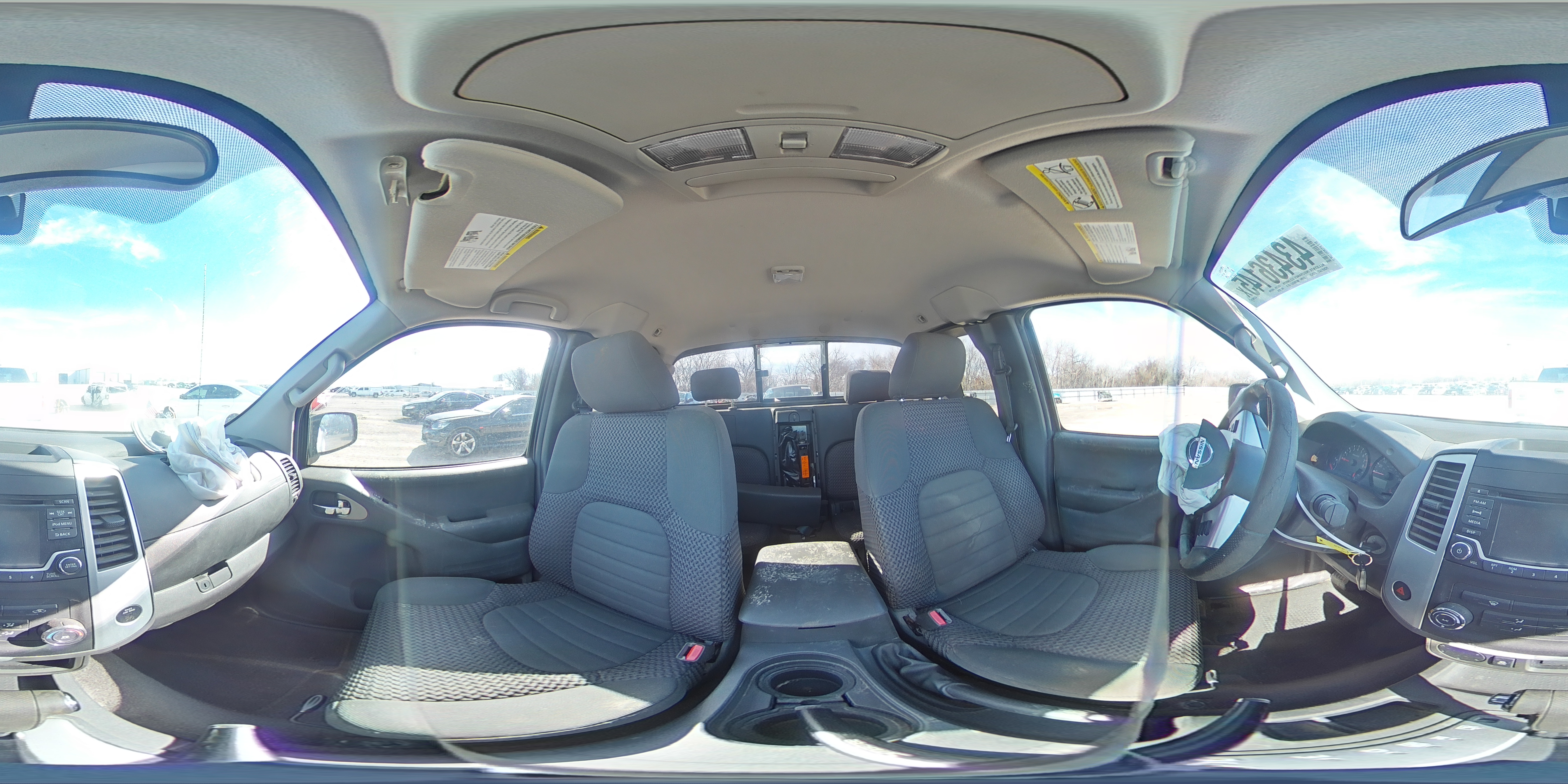 2017 Nissan Navara (Frontier) - Image 12