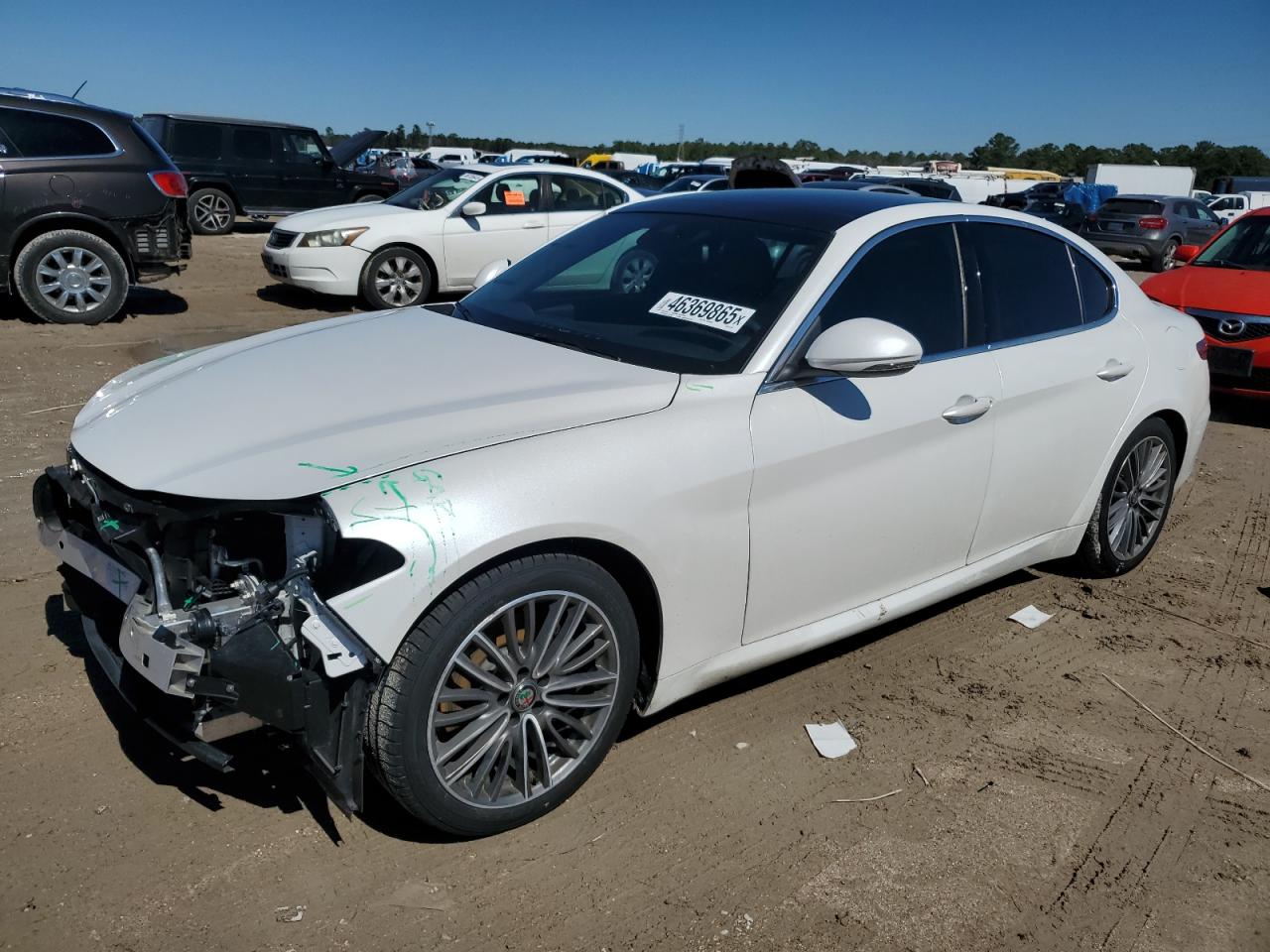 2019 Alfa Romeo Giulia - Image 1