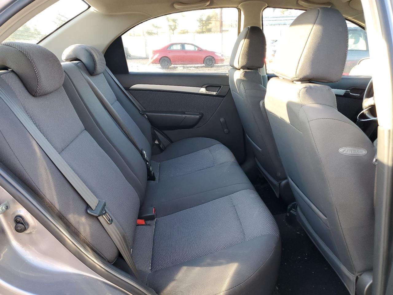 2010 Chevrolet Aveo - Image 10