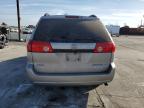 2008 Toyota Sienna Ce zu verkaufen in Wilmington, CA - Side