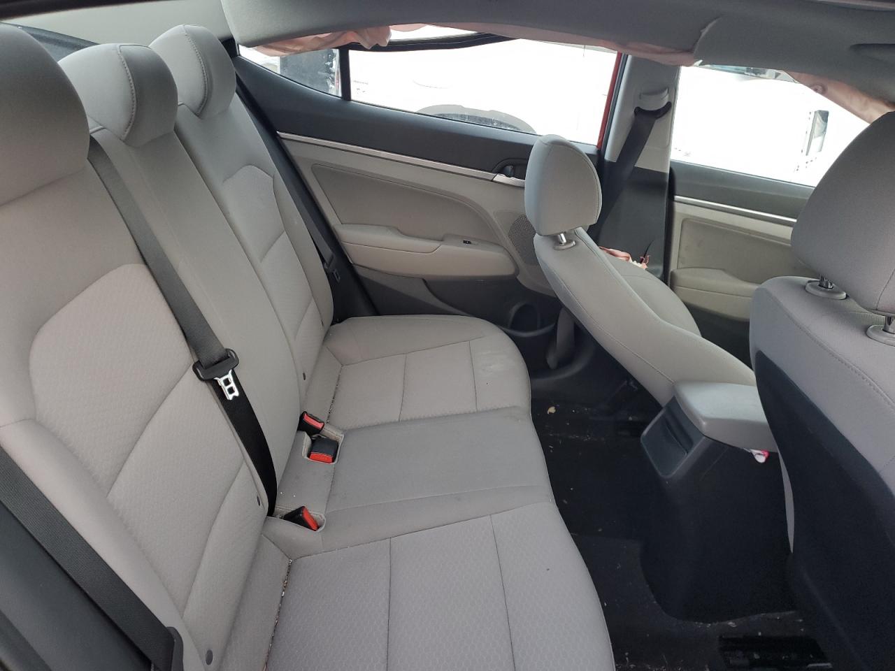 2020 Hyundai Elantra - Image 10