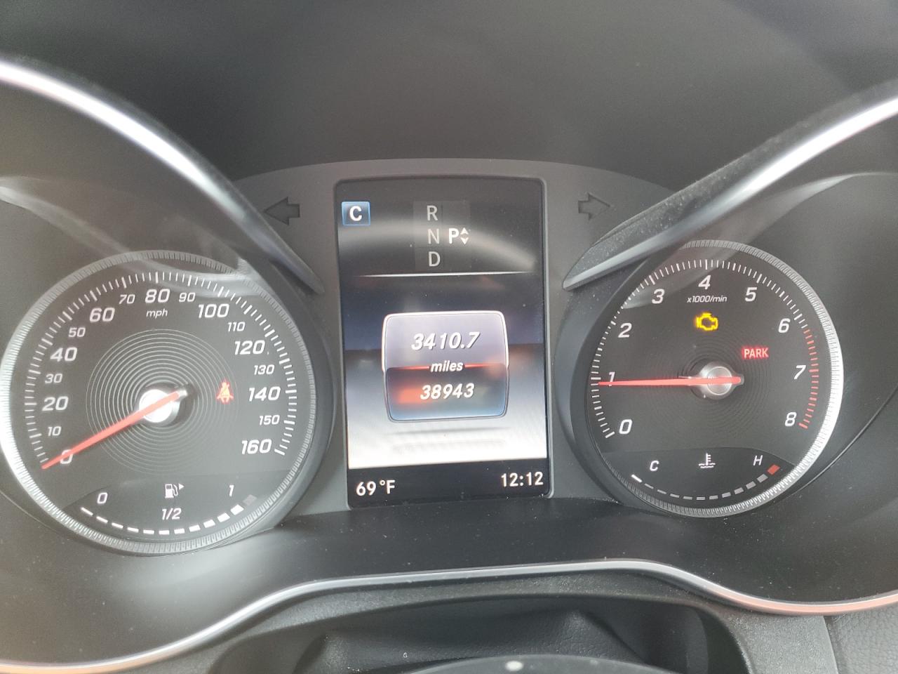 2019 Mercedes-Benz GLC - Image 9