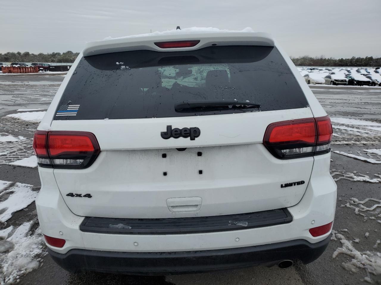 2020 Jeep Grand Cherokee - Image 6