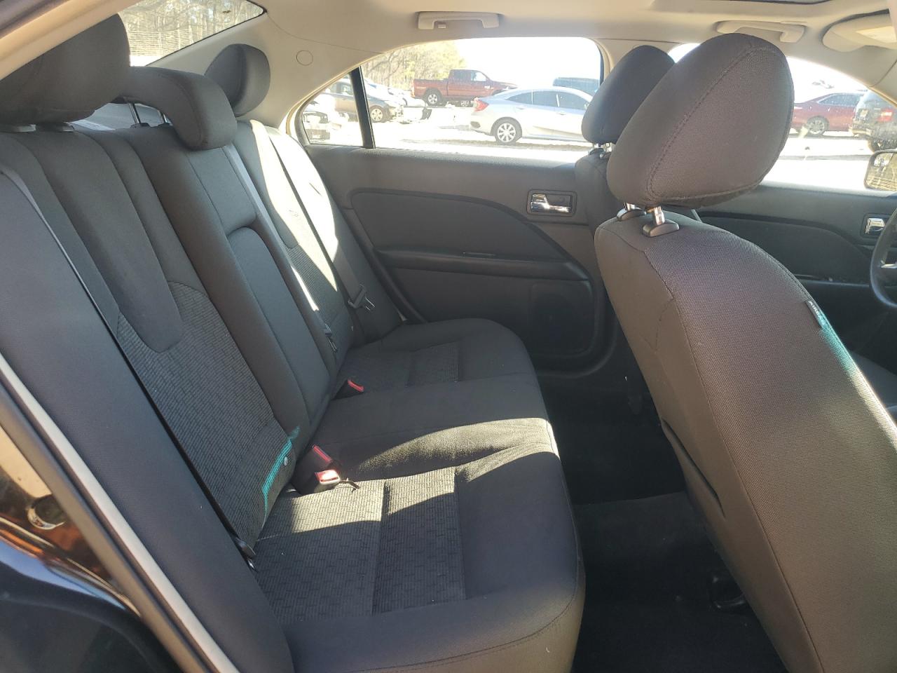 2011 Ford Fusion - Image 10