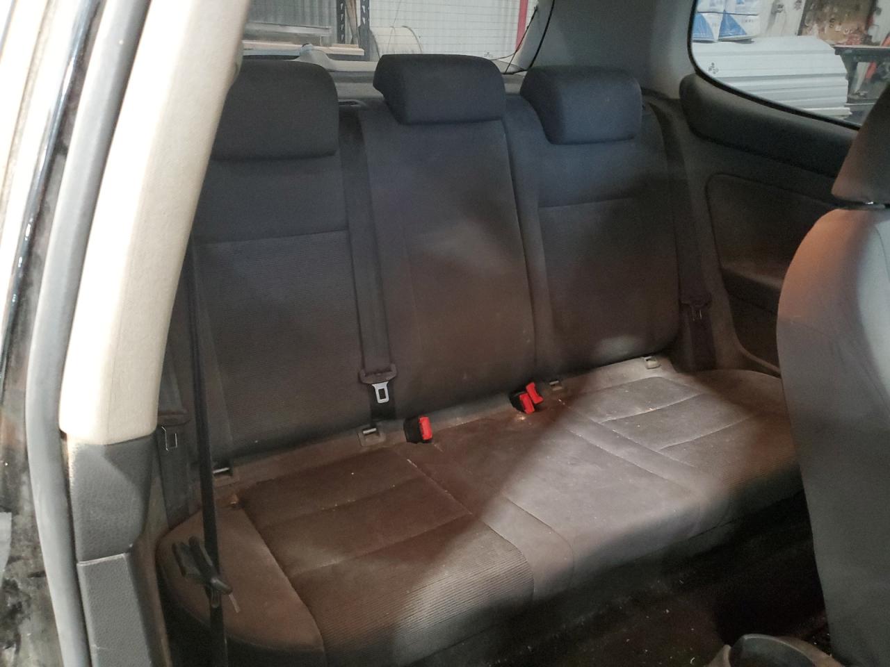 2009 Volkswagen Golf - Image 10