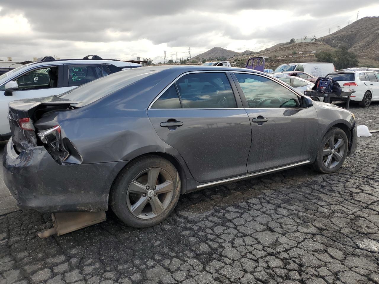 2013 Toyota Camry - Image 3