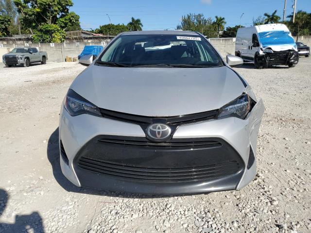  TOYOTA COROLLA 2018 Silver