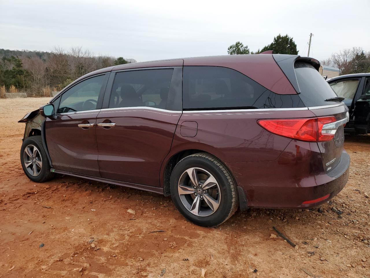 2018 Honda Odyssey - Image 2