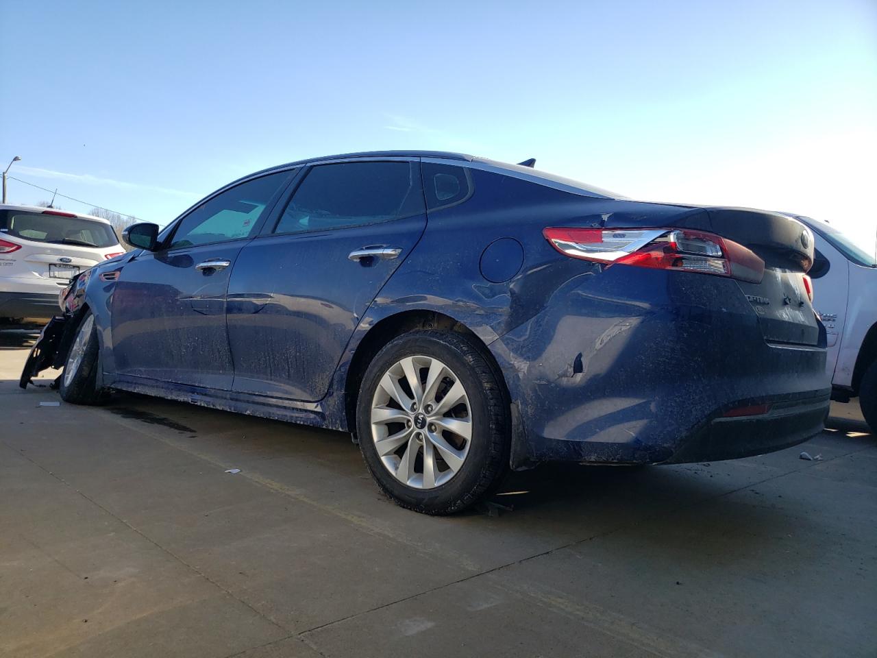 2018 Kia Optima - Image 2