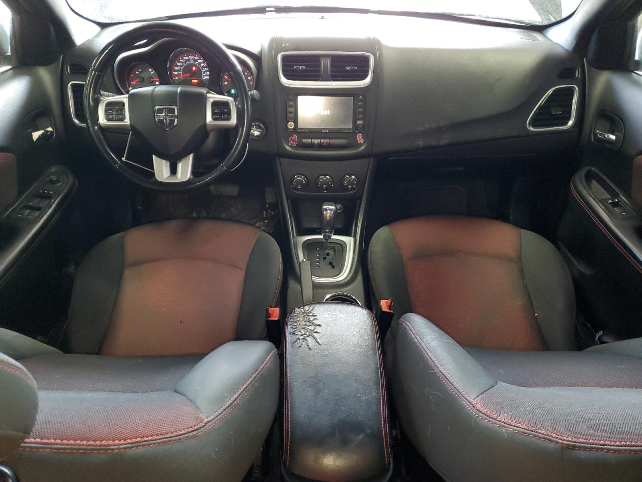 2011 Dodge Avenger - Image 8