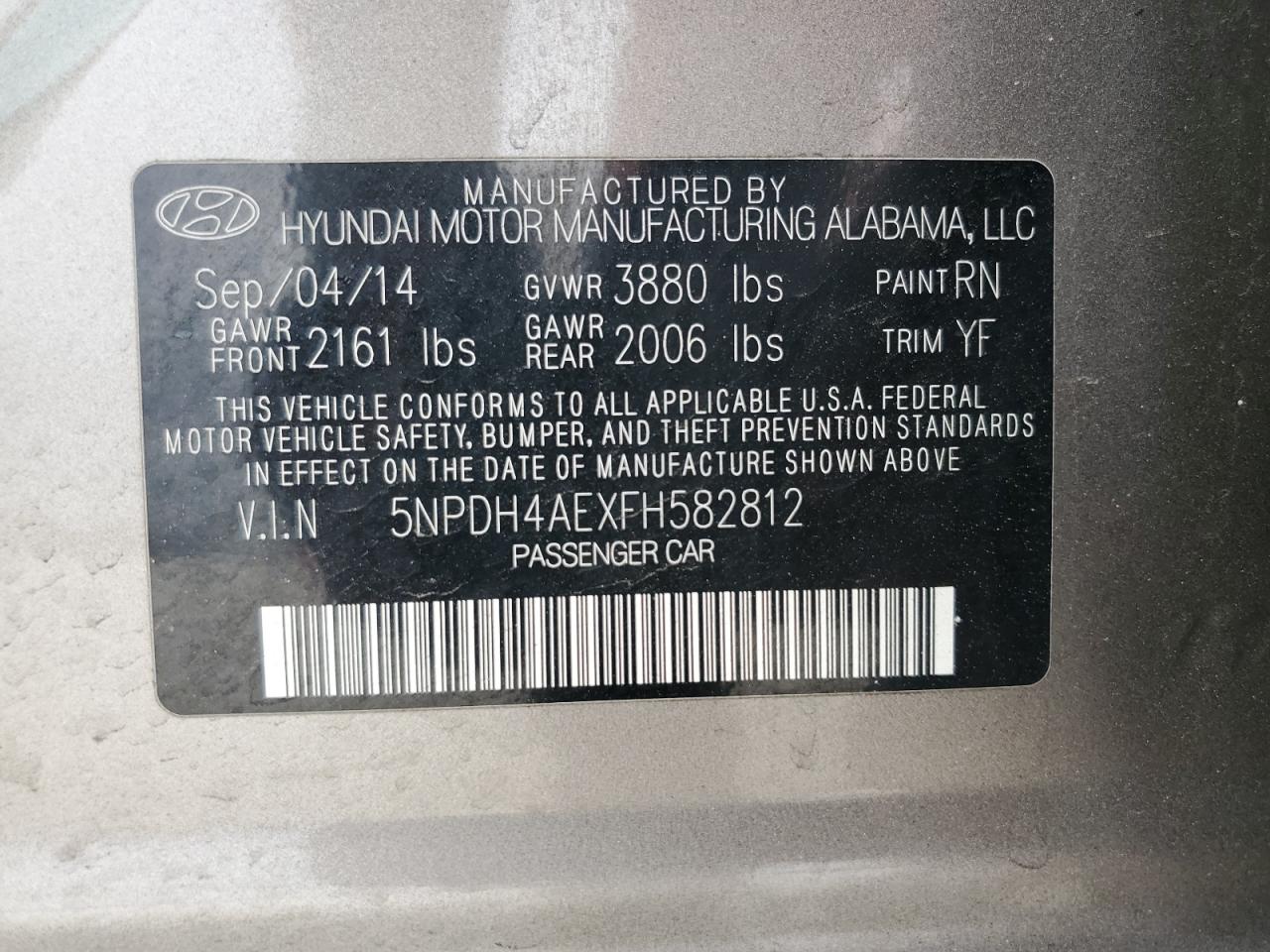 2015 Hyundai Elantra - Image 12