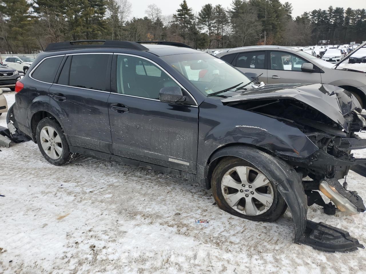 2012 Subaru Outback - Image 4