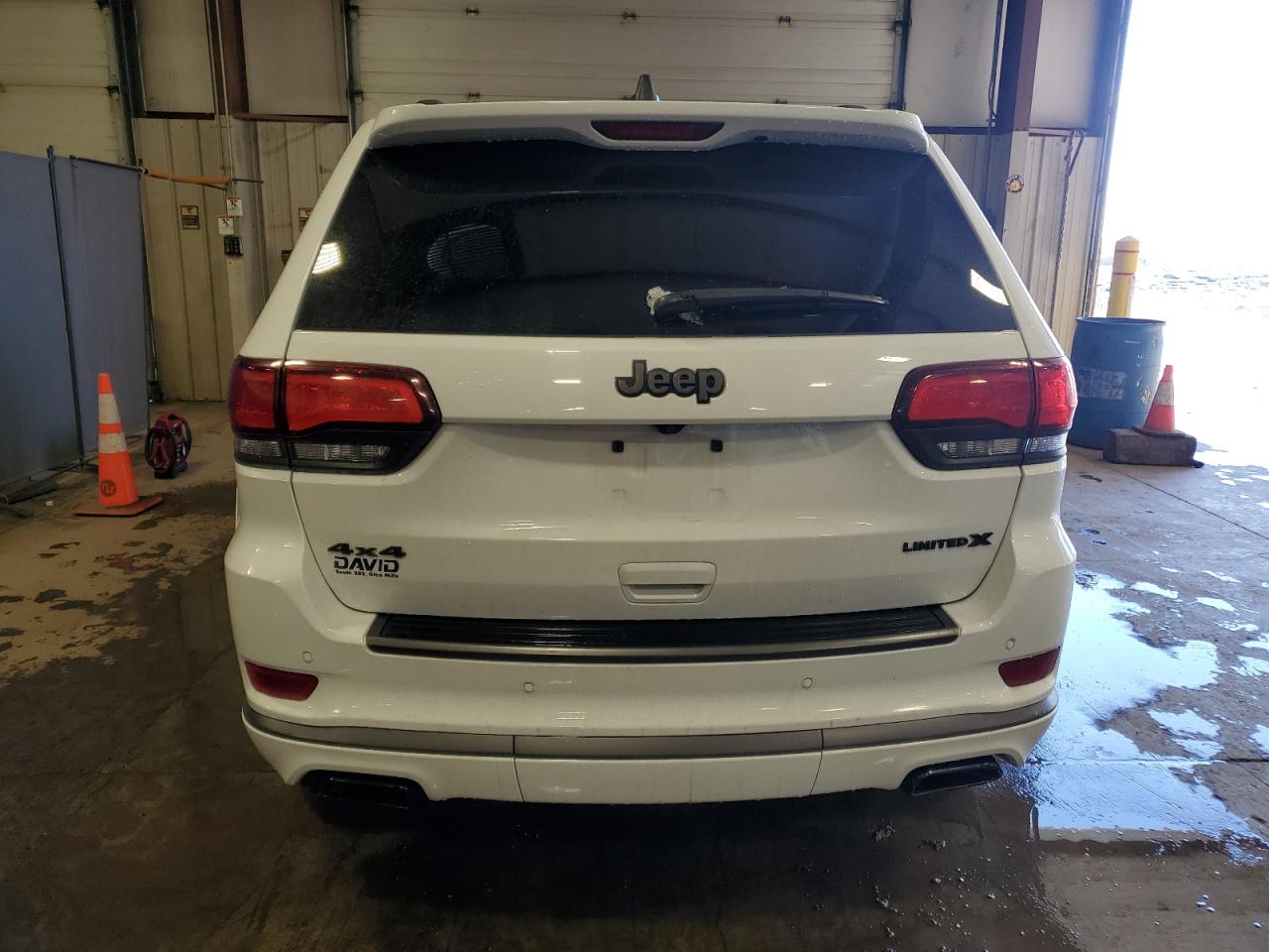 2020 Jeep Grand Cherokee - Image 6