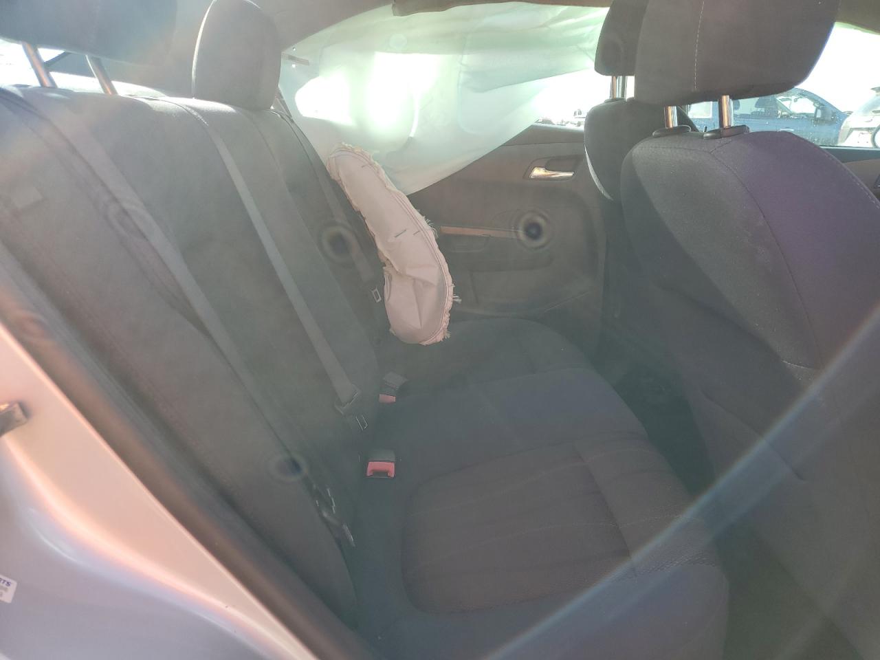 2012 Chevrolet Sonic - Image 10