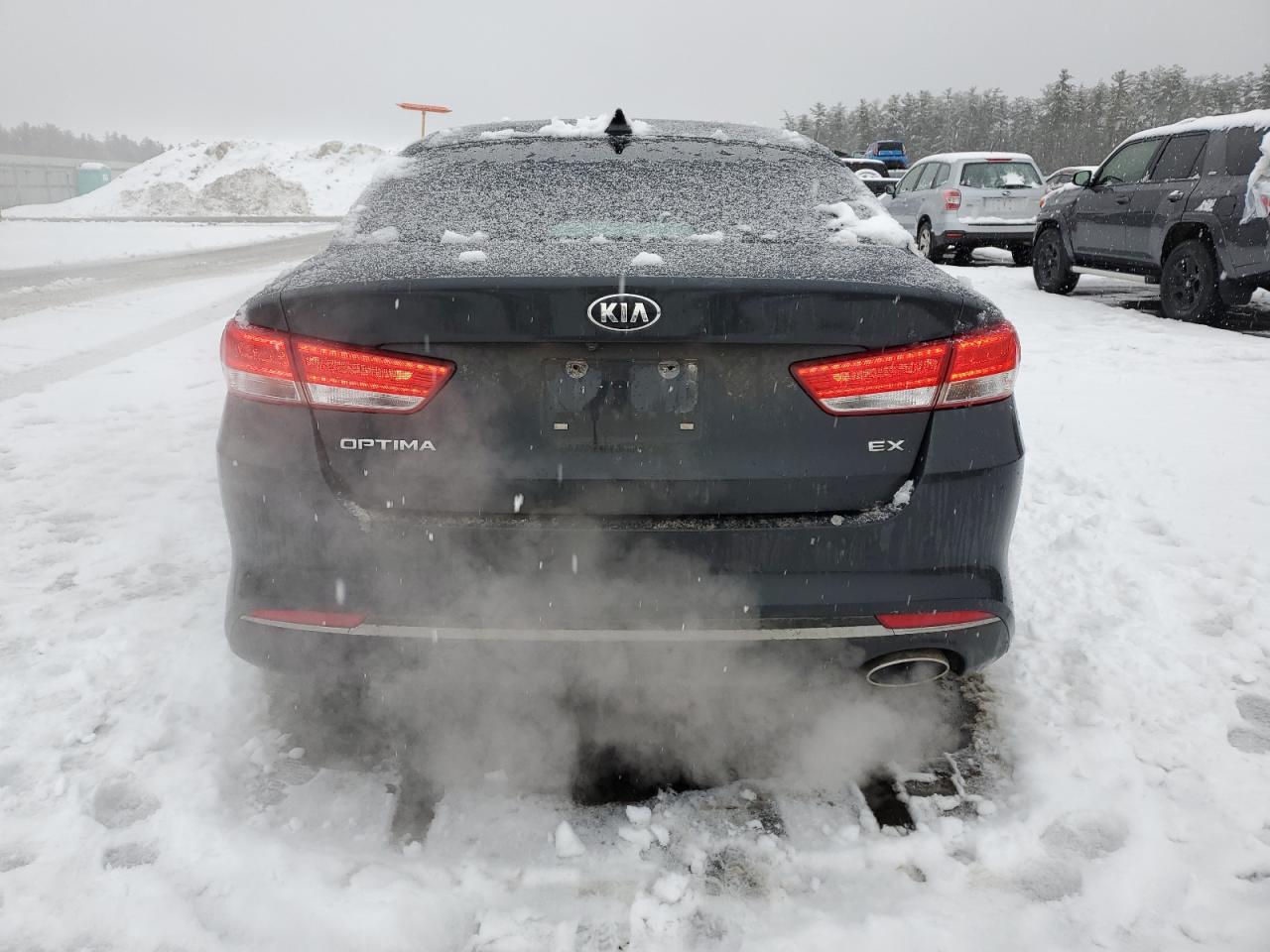 2016 Kia Optima - Image 6