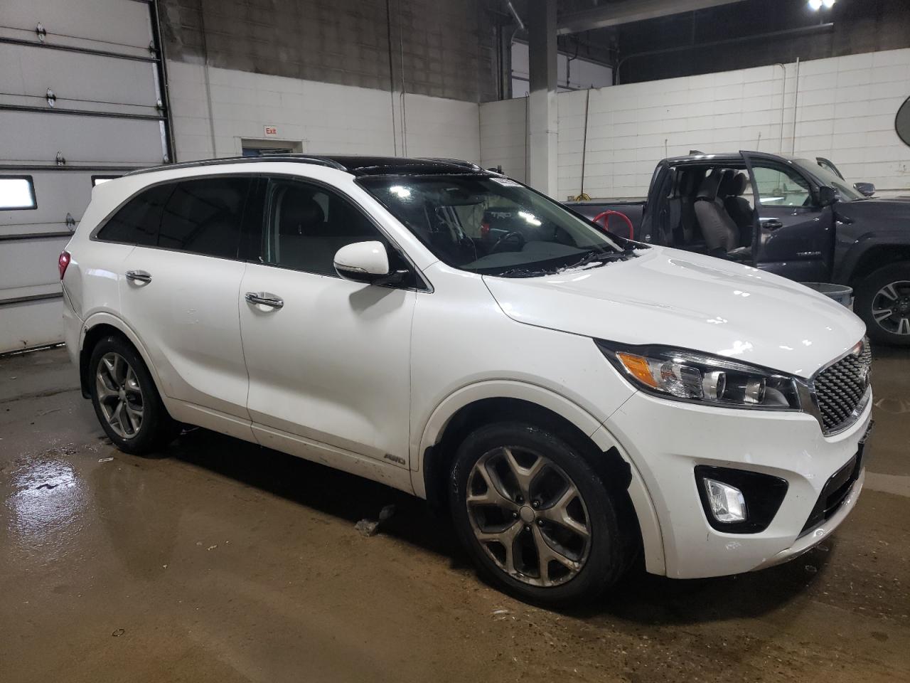 2018 Kia Sorento - Image 4