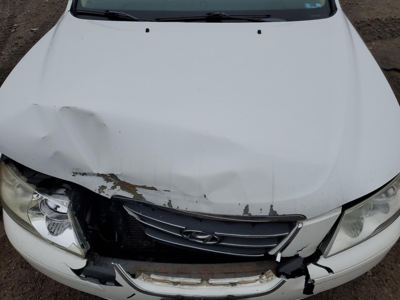 2009 Hyundai Sonata - Image 12