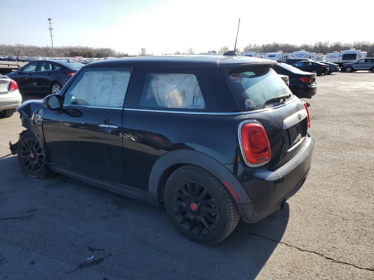 2015 MINI Cooper - Image 2