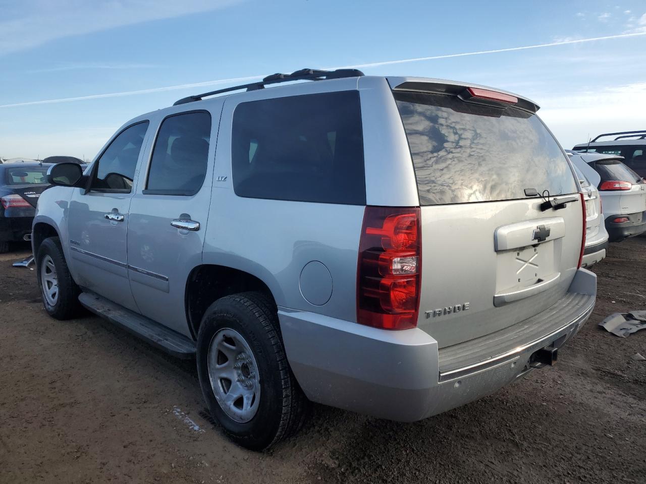 2014 Chevrolet Tahoe - Image 2