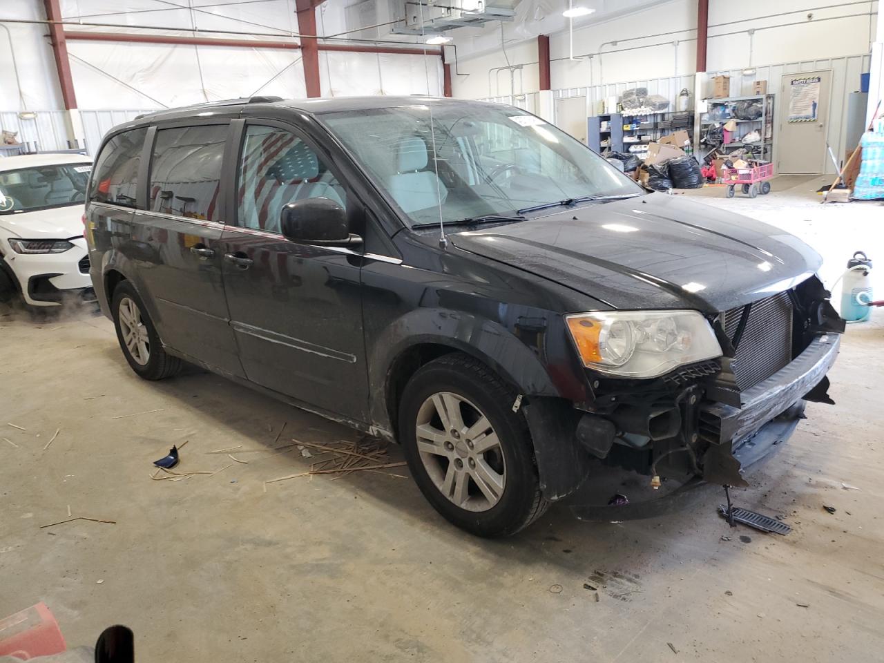 2011 Dodge Caravan - Image 4