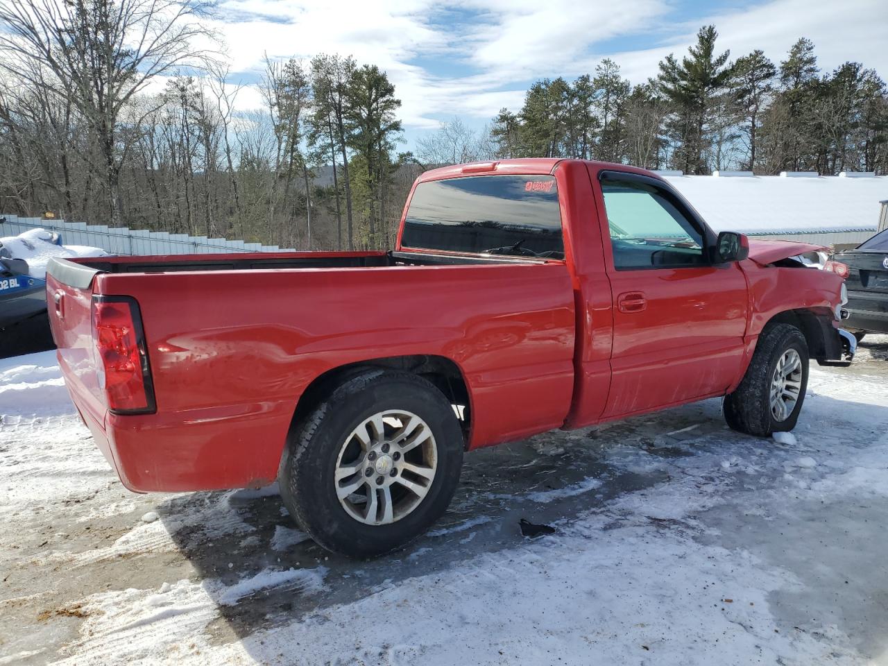 2005 GMC Sierra - Image 3