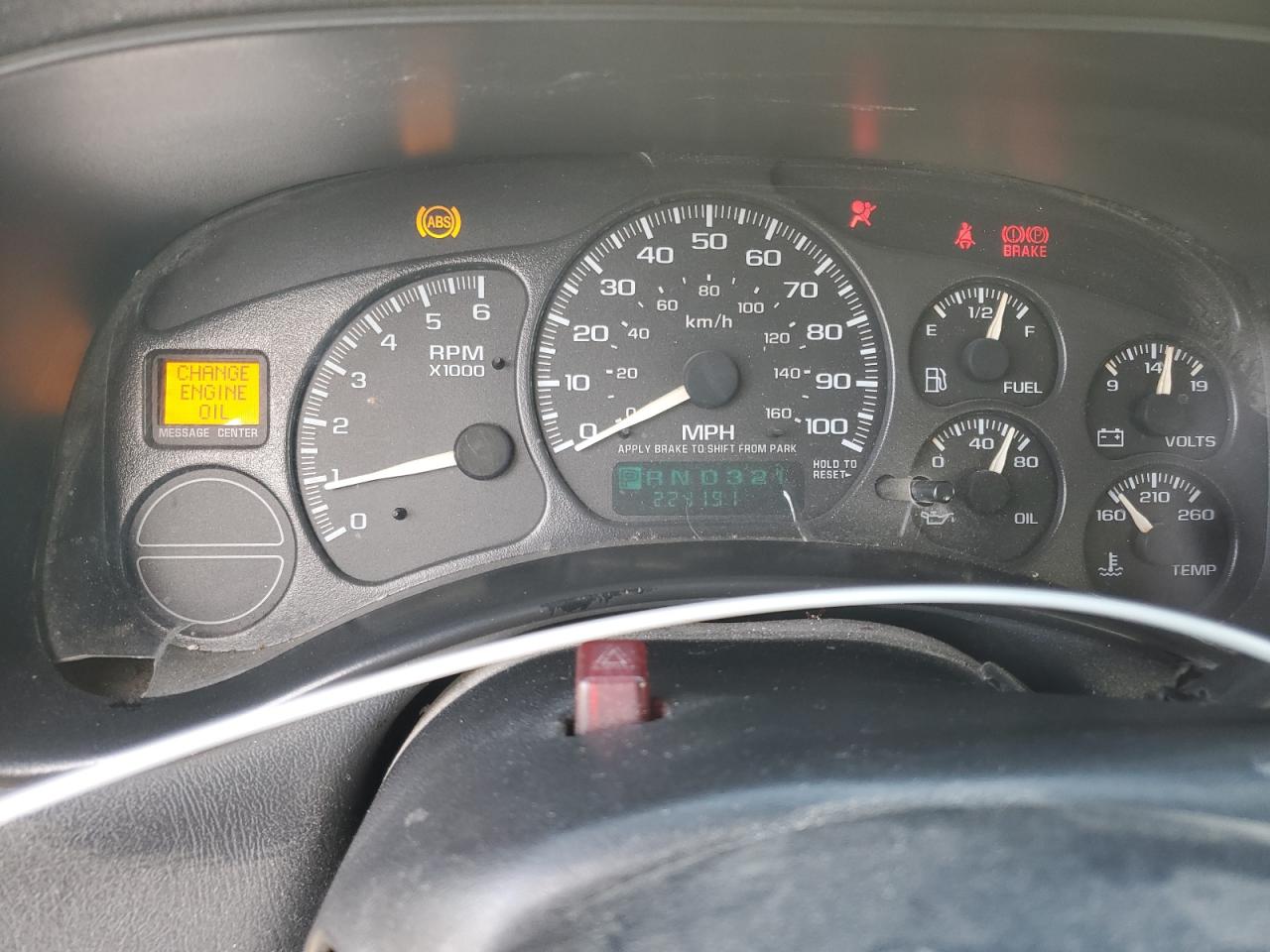 2002 GMC Sierra - Image 9