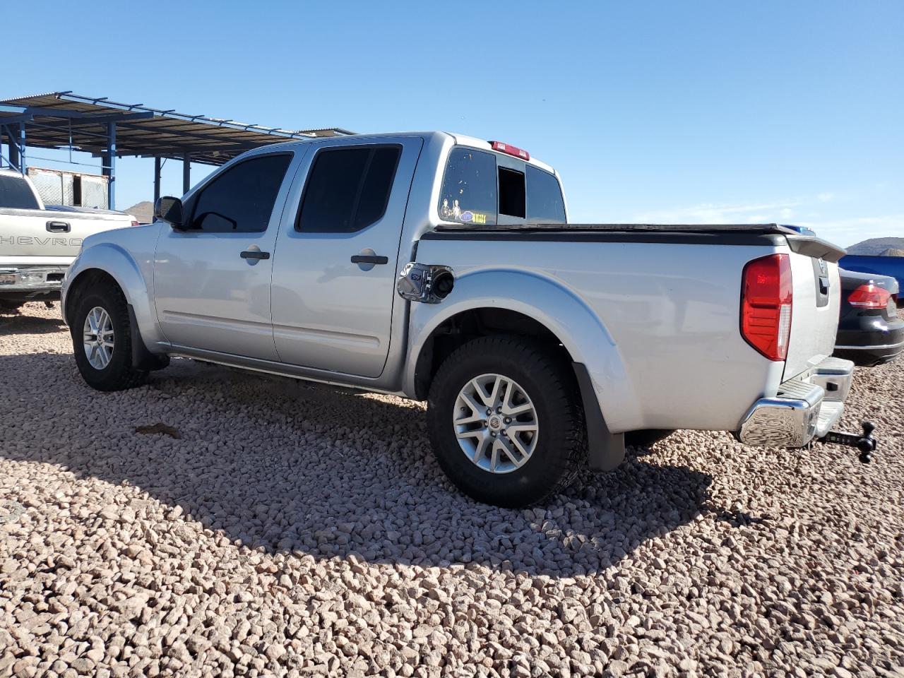 2018 Nissan Navara (Frontier) - Image 2