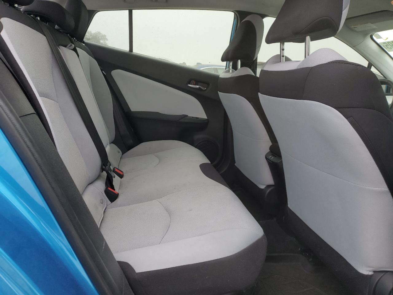 2021 Toyota Prius - Image 10