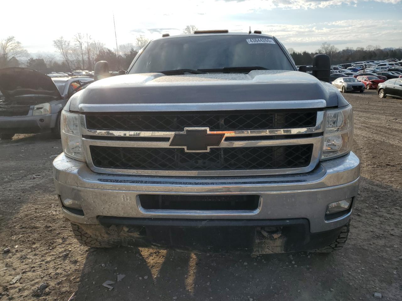 2014 Chevrolet Silverado - Image 5
