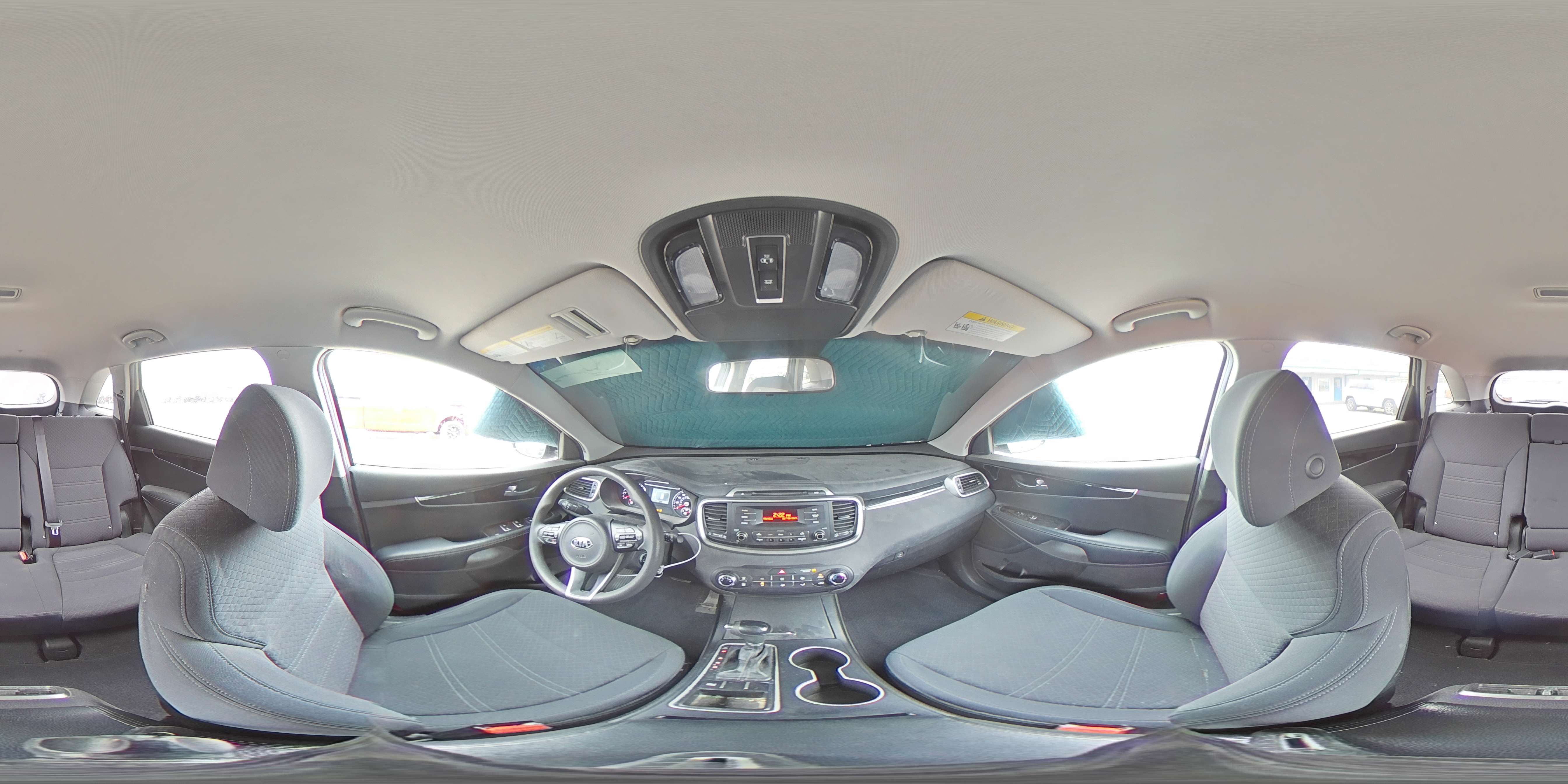 2017 Kia Sorento - Image 13