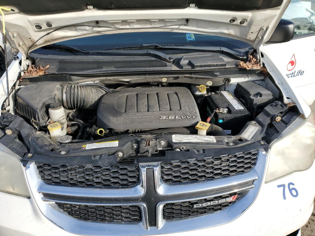 2012 Dodge Caravan - Image 12
